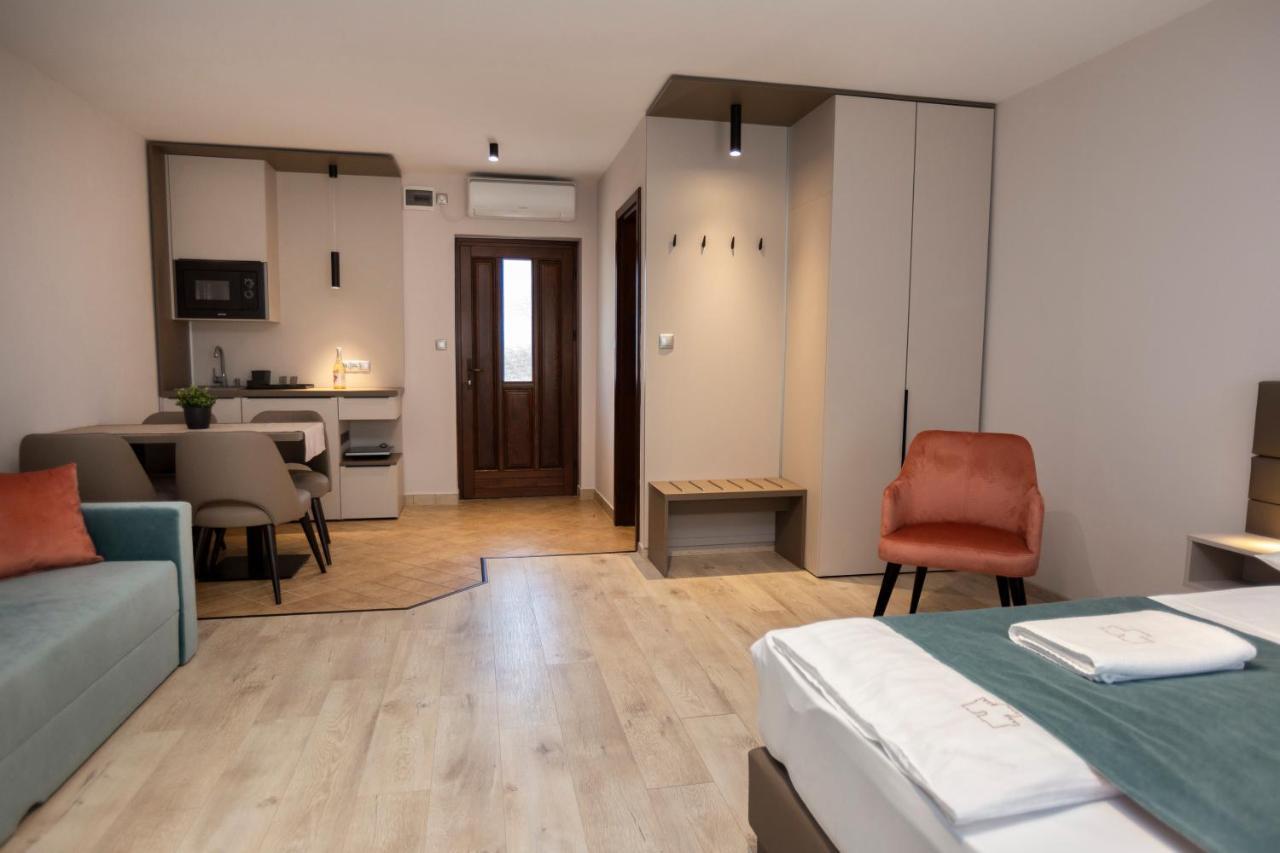 Végvár Spa Apartman Gyula Exterior foto