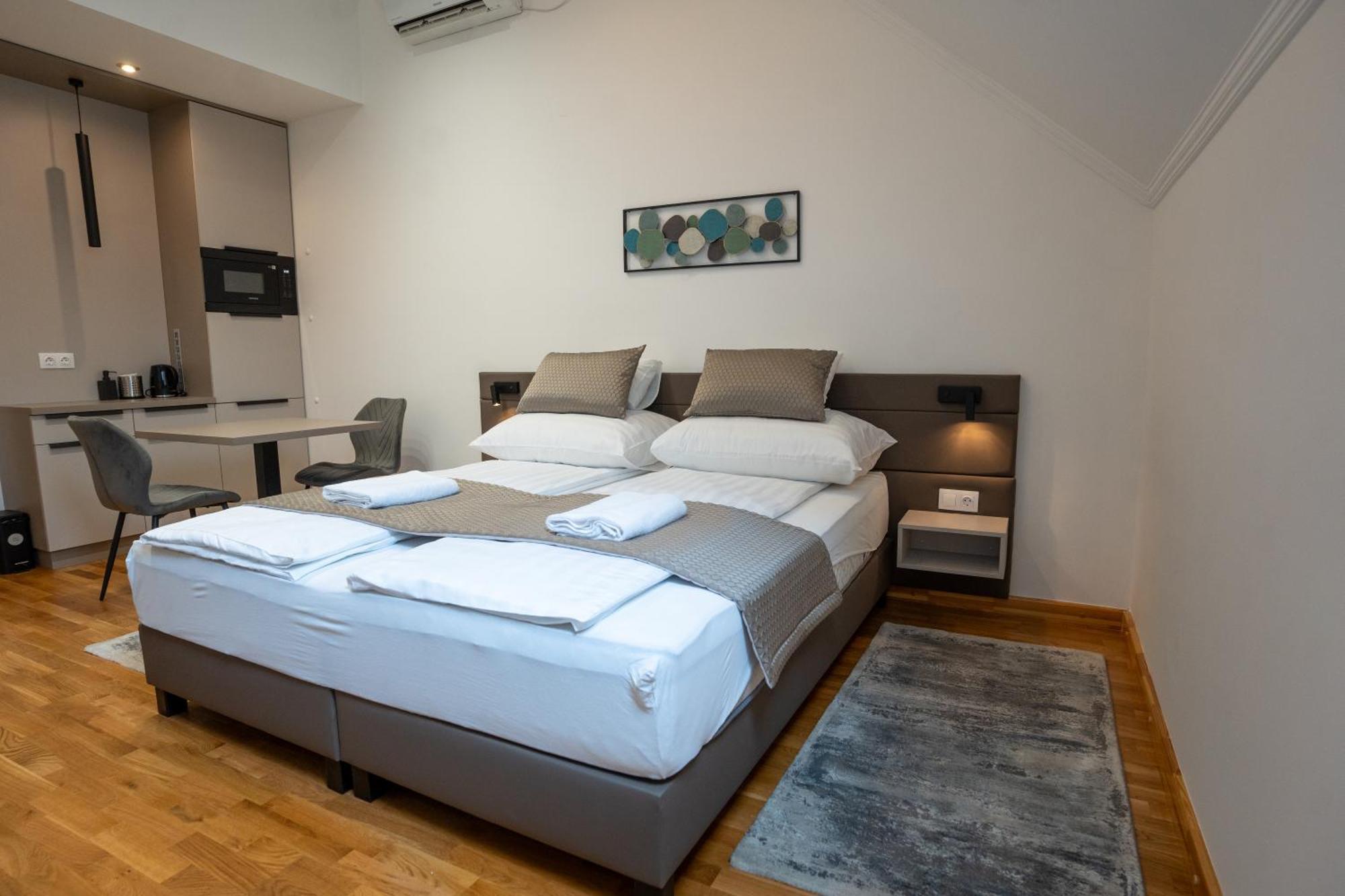 Végvár Spa Apartman Gyula Exterior foto